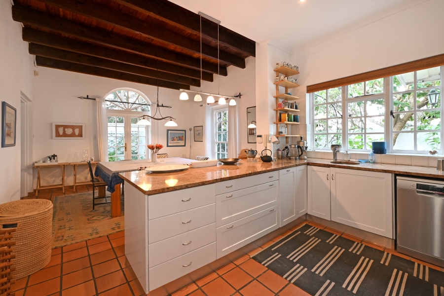 2 Bedroom Property for Sale in Newlands Western Cape